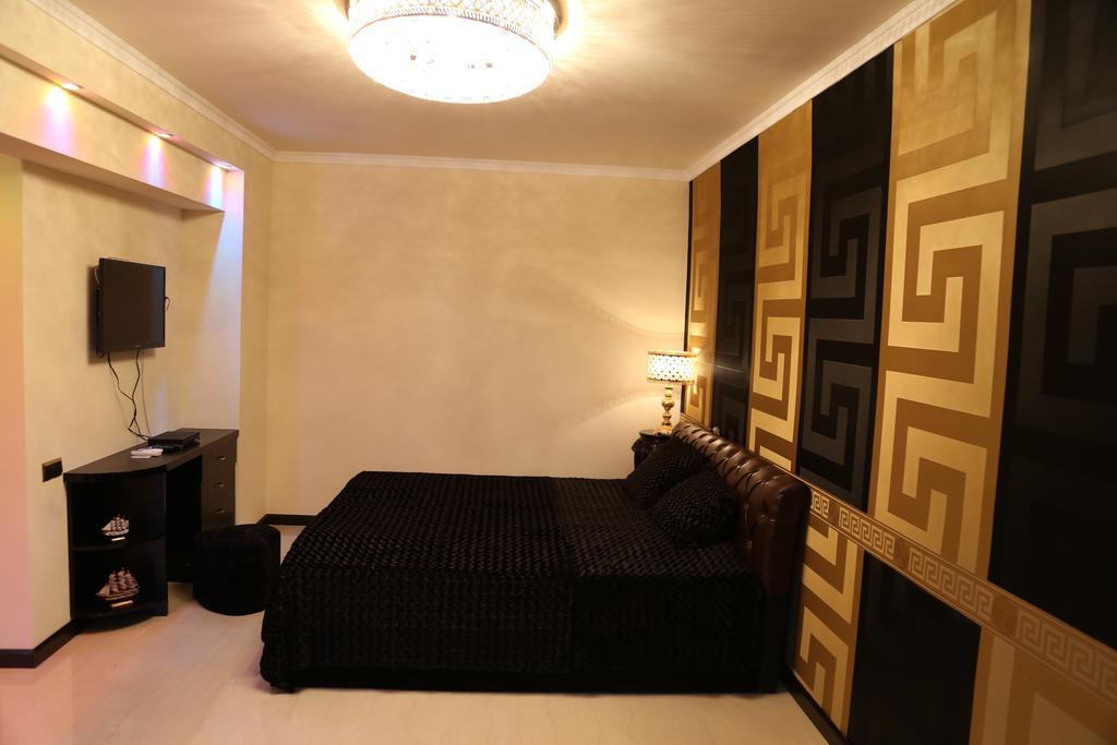 Versace Downtown Ереван Номер фото